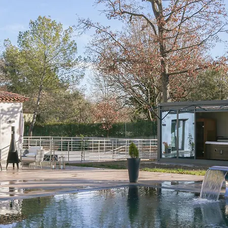 La Brise Provencale Homestay